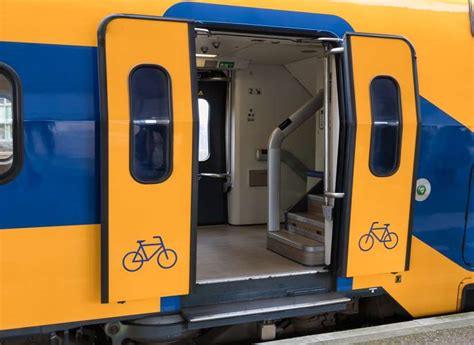 fietsen in de trein arriva.